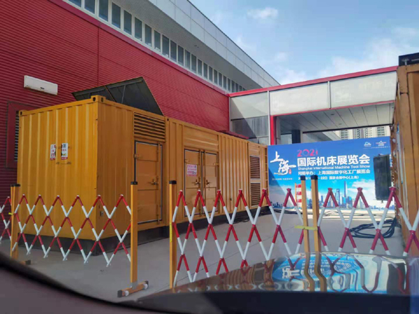 洛扎出租发电机-柴油发电机和汽油发电机哪个更好一些？