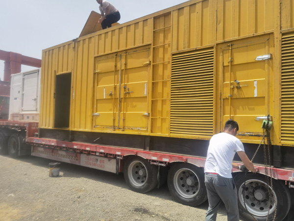 洛扎除了负载情况和发动机维护,还有哪些因素会影响 200kw 柴油发电机的油耗?