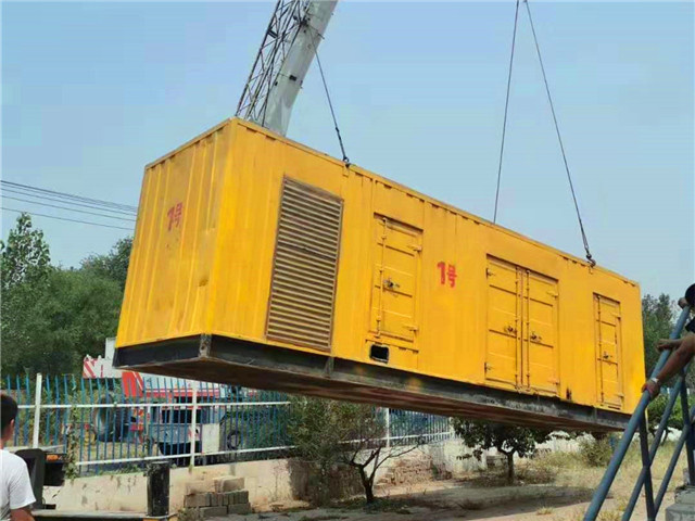 洛扎300KW柴油发电机组油耗是多少?