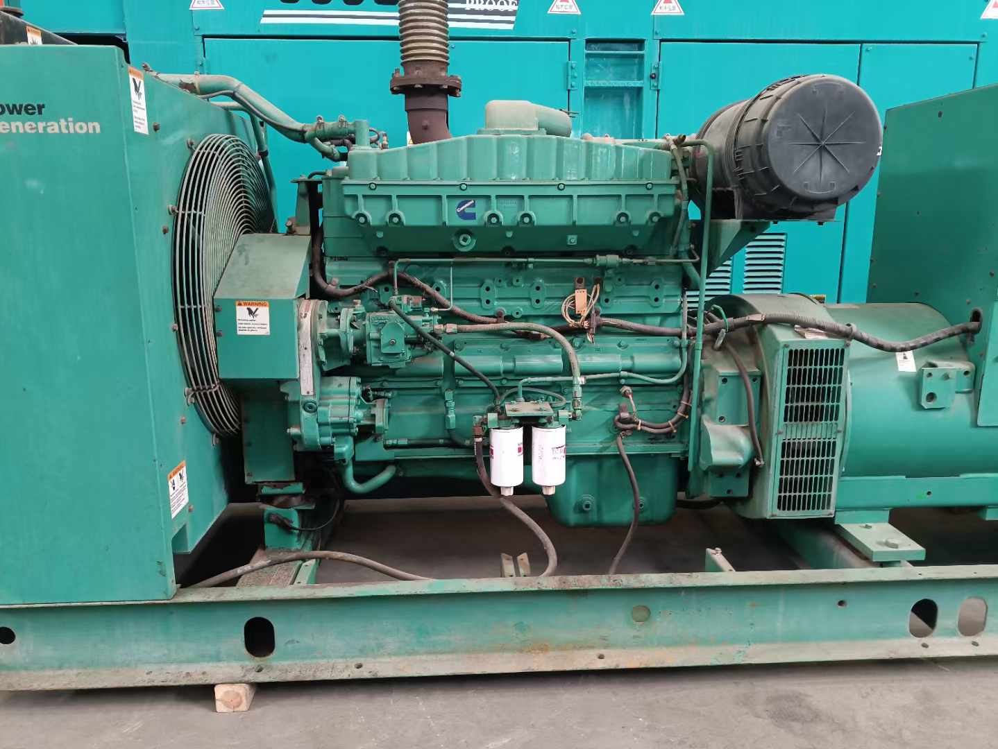 洛扎过载会对 600kW 柴油发电机组造成哪些损害?
