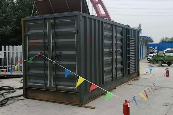 洛扎发电机租赁空气滤清器多久更换一次？