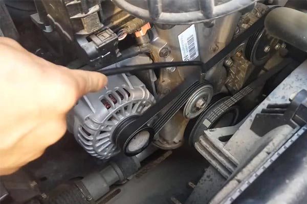 洛扎转速传感器的工作原理是什么？