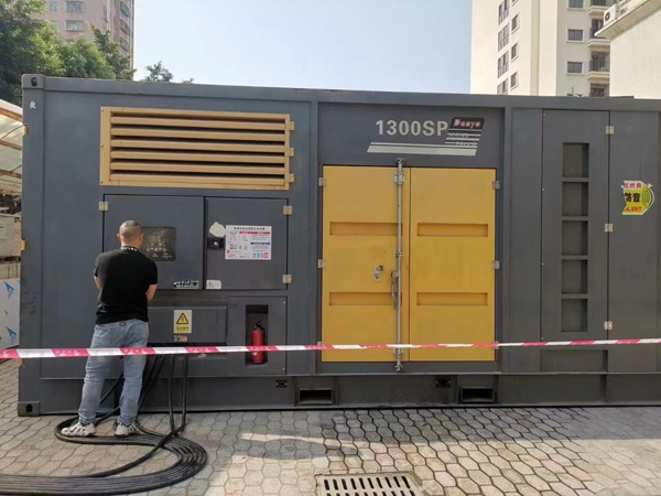 洛扎100kw柴油发电机组的机油应该如何选择？